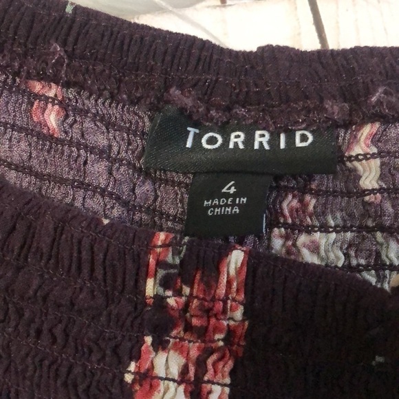 Torrid Halter Smocked Floral Dress Size 4X - Picture 9 of 12